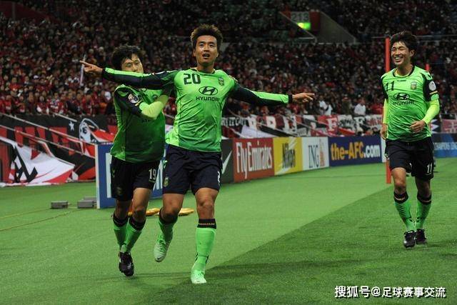 成都蓉城再添一名国脚 杨明洋：30岁是追梦的起点