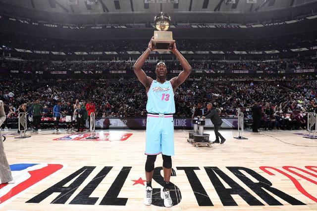 还能打CBA吗？丁彦雨航连续试训四川和同曦